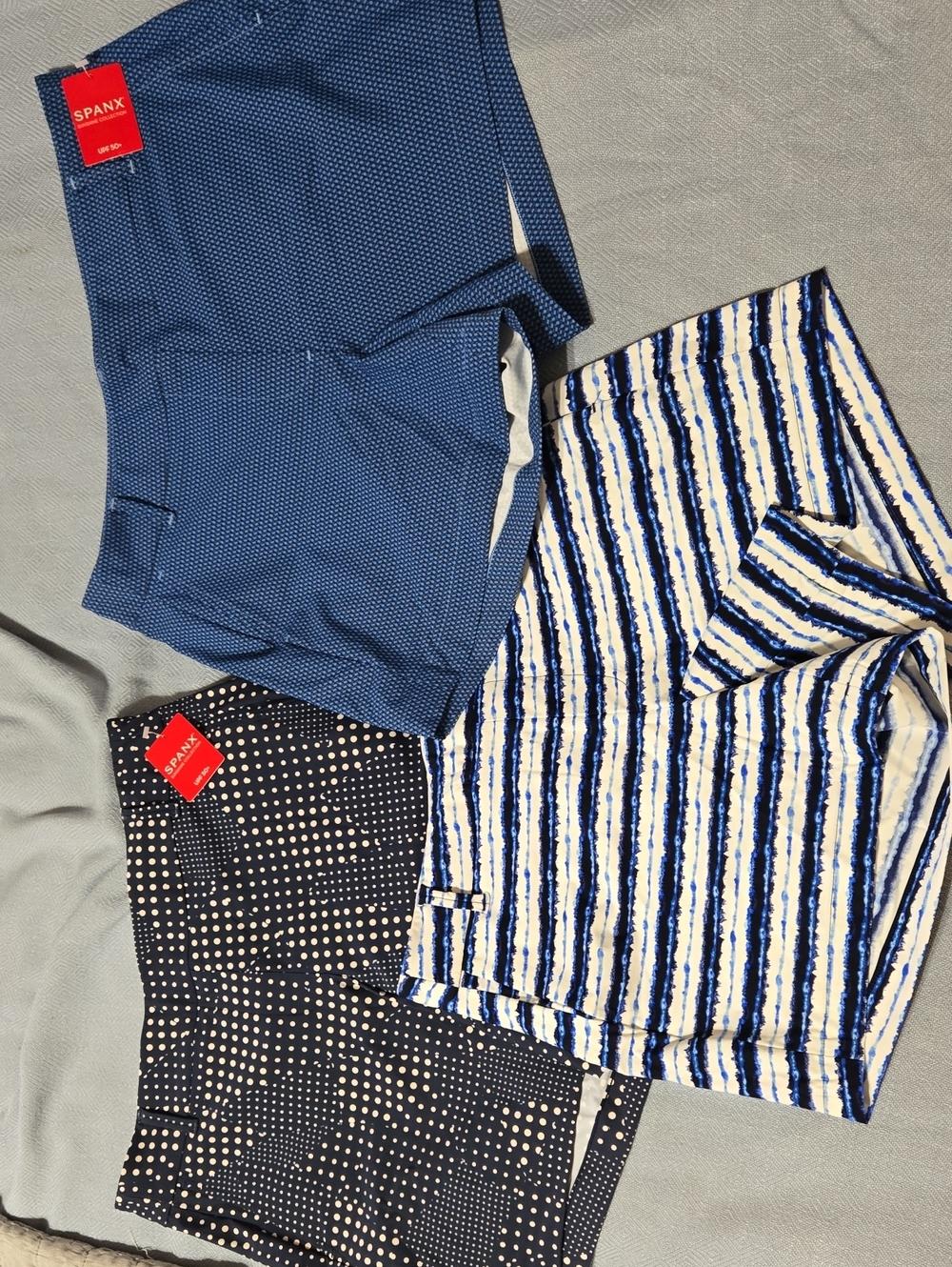 3 Pair SPANX ShortsBlue, Navy & White Shorts Set, NwT, Medium, UpF 50